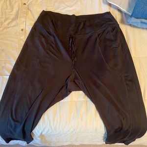 Fabletics yoga pants!